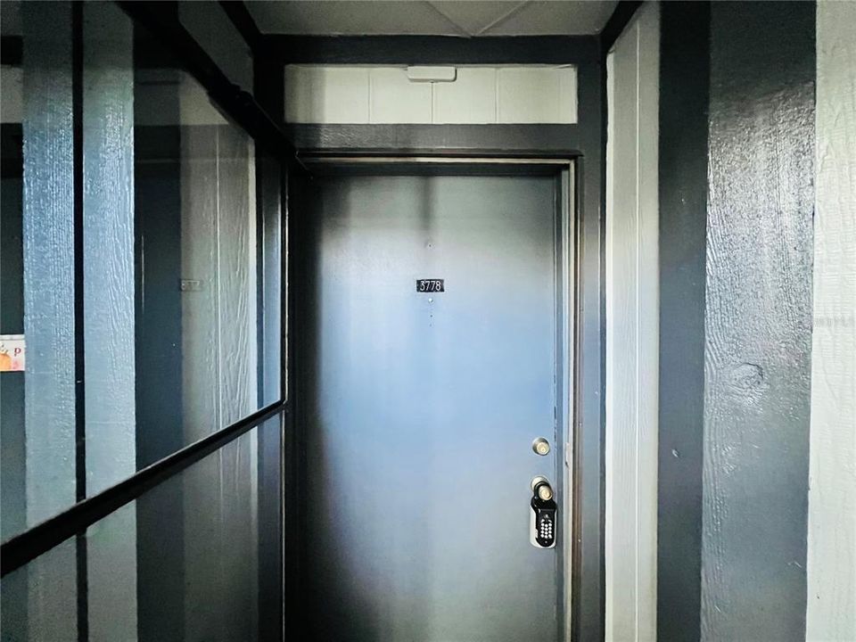 For Rent: $1,625 (2 beds, 2 baths, 820 Square Feet)
