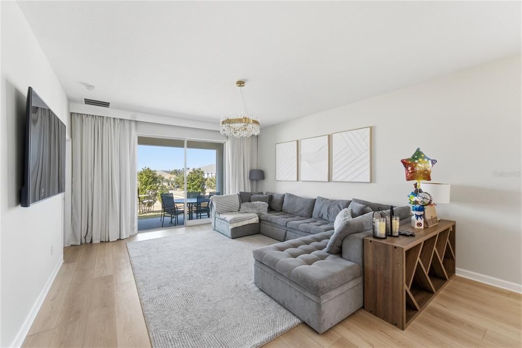 В аренду: $3,700 (3 спален, 2 ванн, 2089 Квадратных фут)