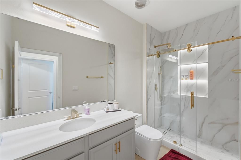 В аренду: $3,700 (3 спален, 2 ванн, 2089 Квадратных фут)