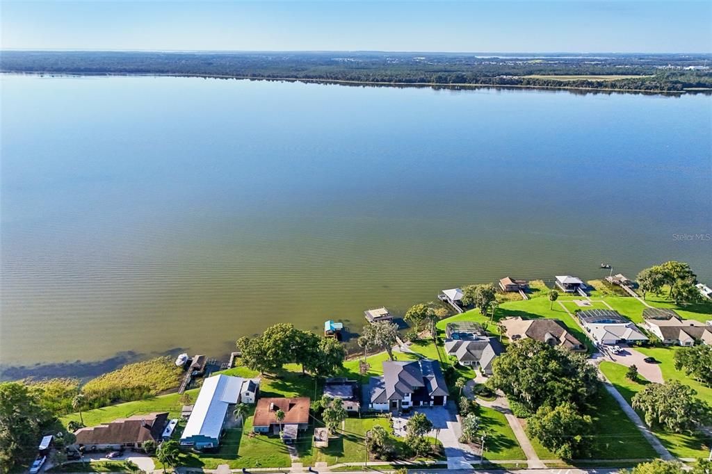 На продажу: $600,000 (3 спален, 2 ванн, 1560 Квадратных фут)
