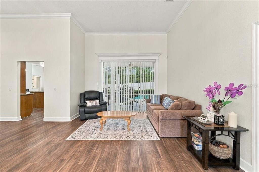 En Venta: $625,000 (4 camas, 3 baños, 2869 Pies cuadrados)