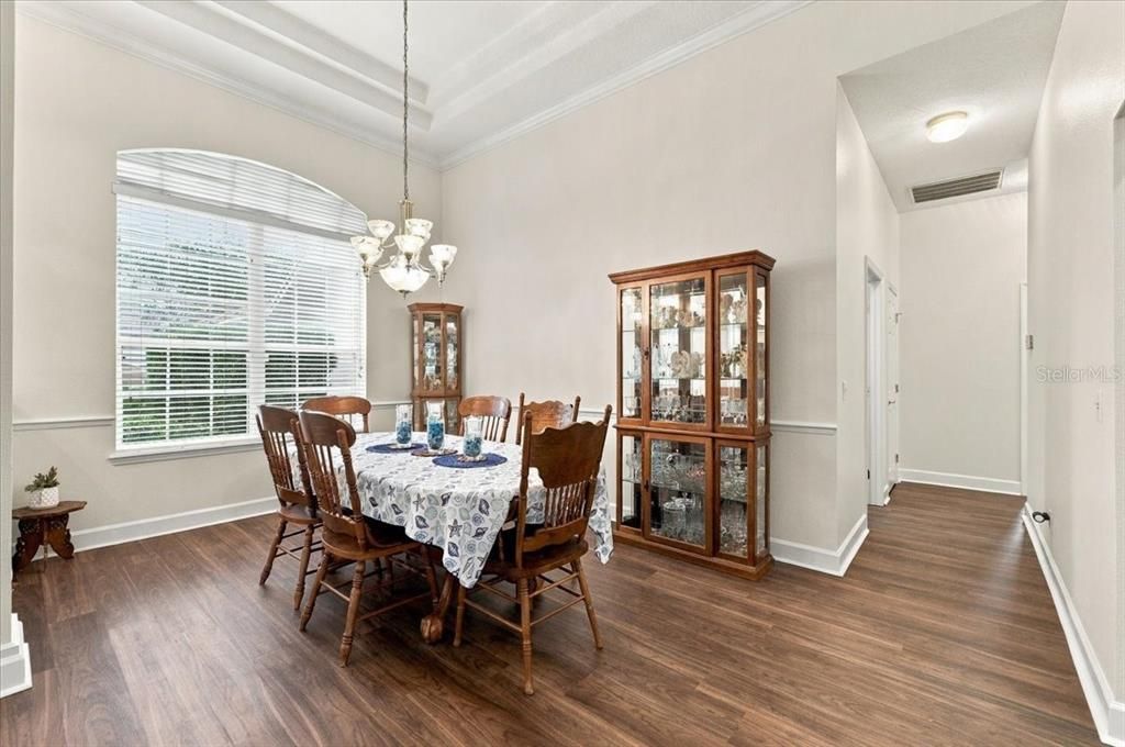 En Venta: $625,000 (4 camas, 3 baños, 2869 Pies cuadrados)