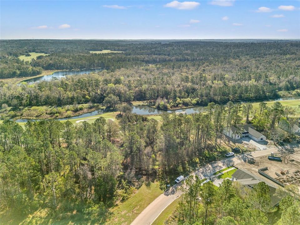 На продажу: $350,000 (0.43 acres)
