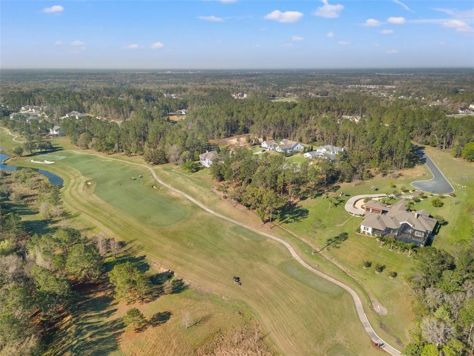 На продажу: $350,000 (0.43 acres)
