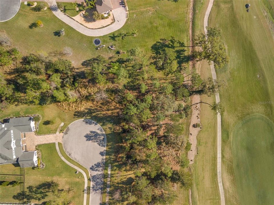 На продажу: $350,000 (0.43 acres)
