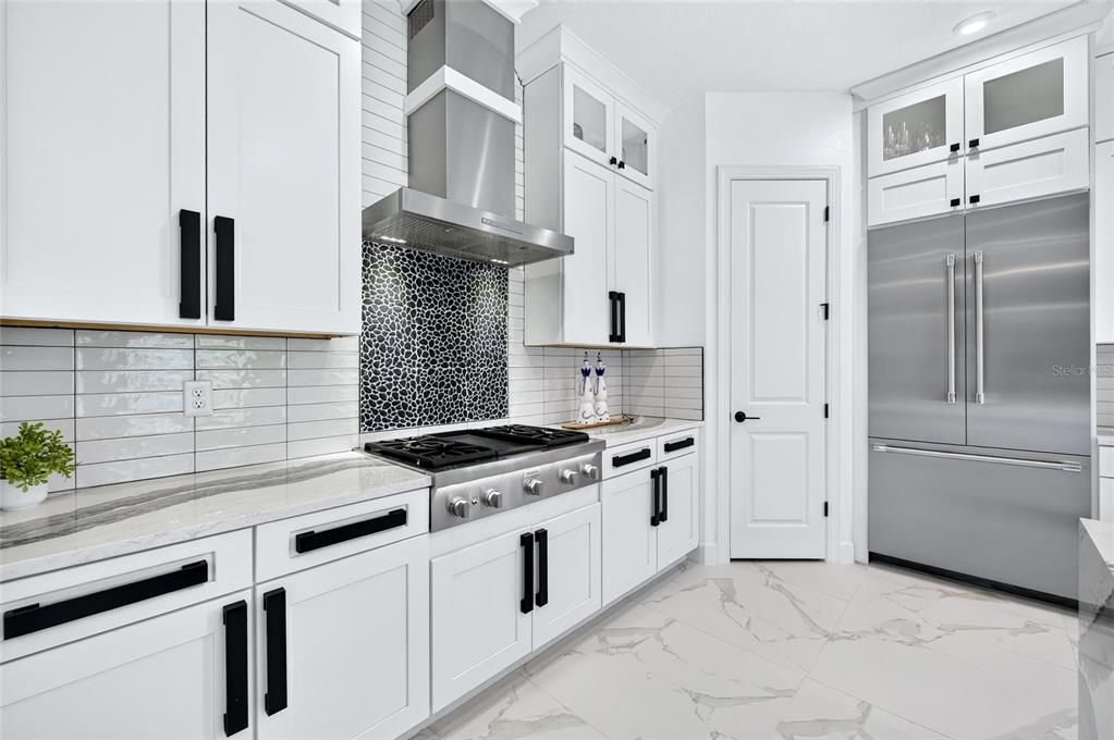 For Sale: $1,395,000 (4 beds, 3 baths, 3125 Square Feet)