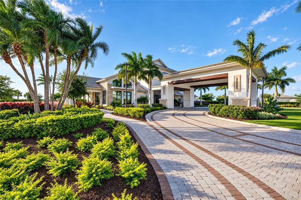 For Sale: $1,395,000 (4 beds, 3 baths, 3125 Square Feet)