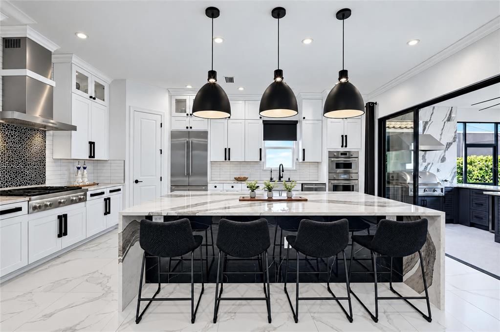For Sale: $1,395,000 (4 beds, 3 baths, 3125 Square Feet)