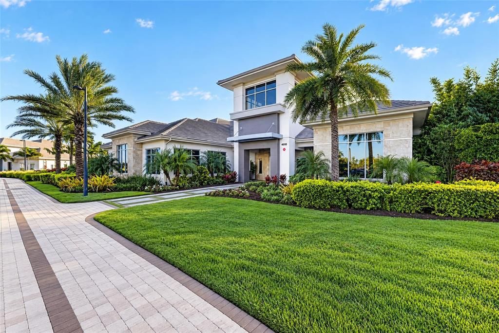 For Sale: $1,395,000 (4 beds, 3 baths, 3125 Square Feet)