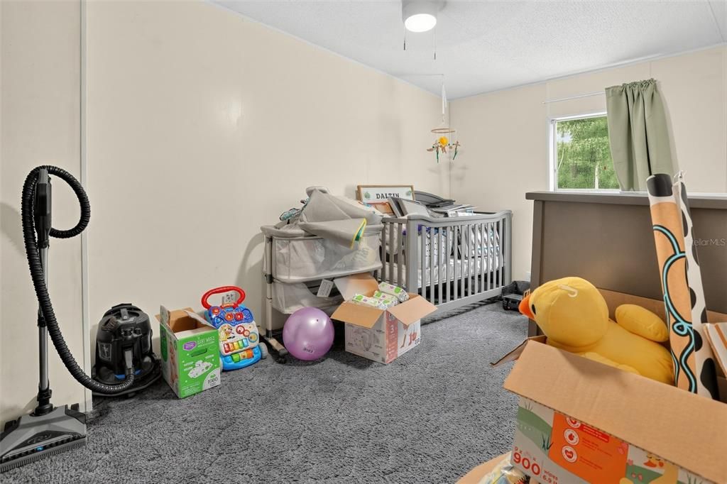 For Sale: $179,900 (3 beds, 2 baths, 1512 Square Feet)