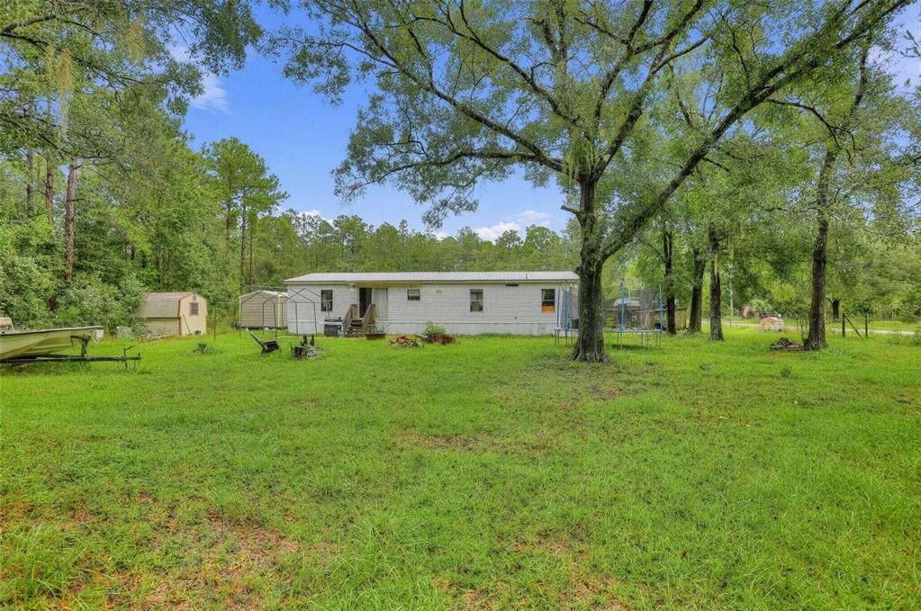 For Sale: $179,900 (3 beds, 2 baths, 1512 Square Feet)