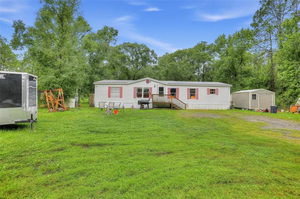For Sale: $179,900 (3 beds, 2 baths, 1512 Square Feet)