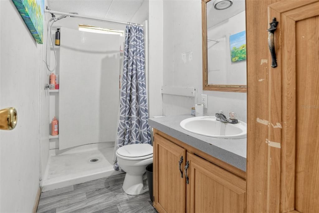 For Sale: $179,900 (3 beds, 2 baths, 1512 Square Feet)