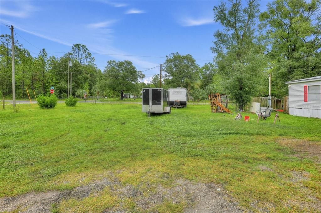 For Sale: $179,900 (3 beds, 2 baths, 1512 Square Feet)