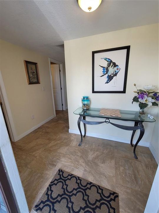 En Venta: $339,900 (2 camas, 2 baños, 1456 Pies cuadrados)