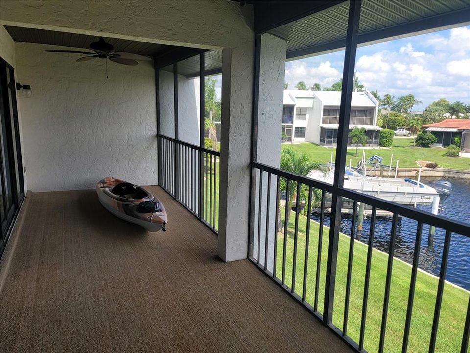 En Venta: $339,900 (2 camas, 2 baños, 1456 Pies cuadrados)