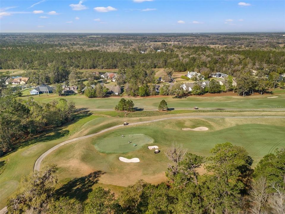 待售: $350,000 (0.56 acres)