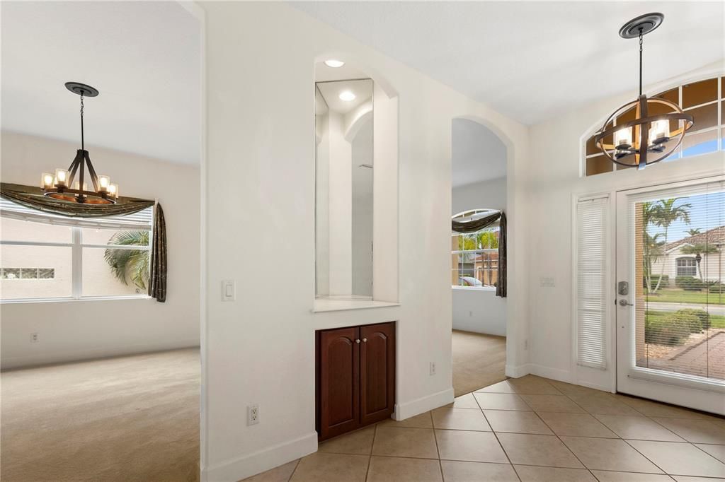 For Sale: $519,999 (3 beds, 2 baths, 2053 Square Feet)