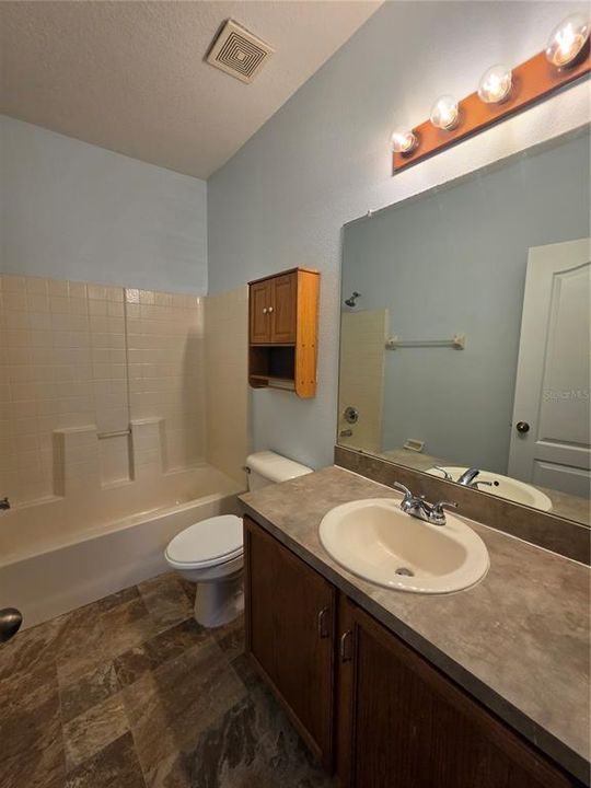 For Rent: $1,750 (2 beds, 2 baths, 1255 Square Feet)