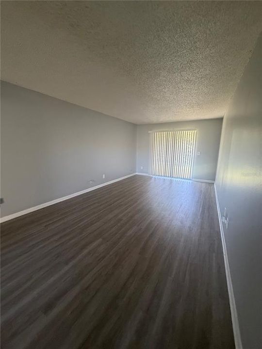 В аренду: $1,195 (1 спален, 1 ванн, 750 Квадратных фут)