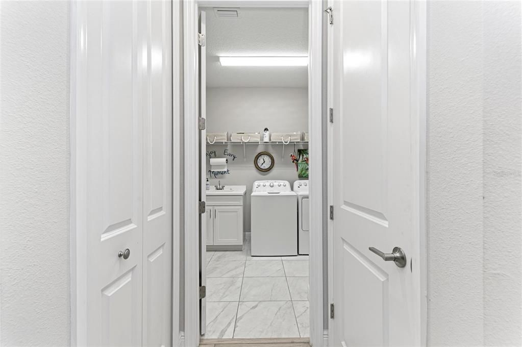 For Sale: $429,000 (2 beds, 2 baths, 1632 Square Feet)