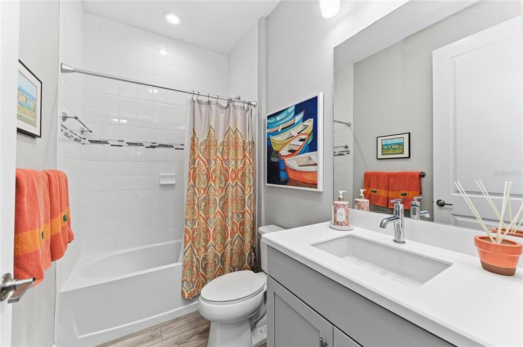 For Sale: $429,000 (2 beds, 2 baths, 1632 Square Feet)