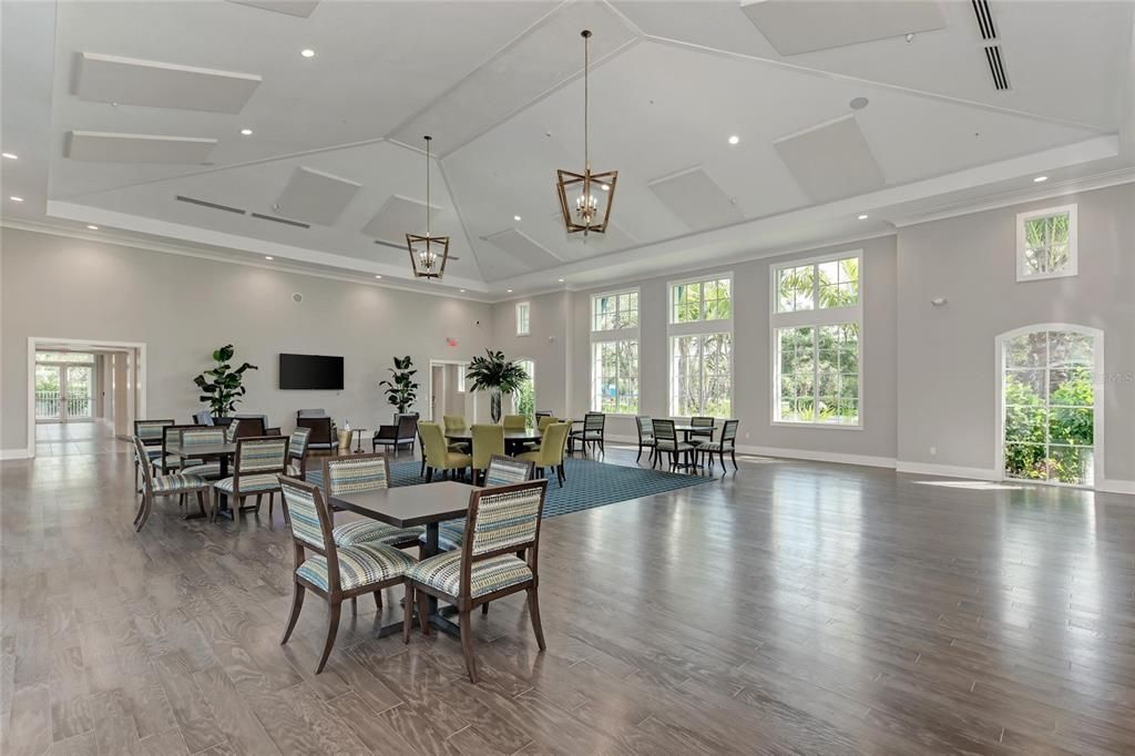 For Sale: $429,000 (2 beds, 2 baths, 1632 Square Feet)