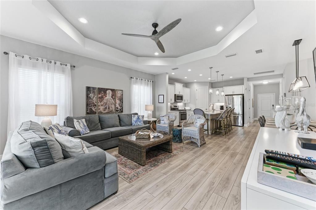 For Sale: $429,000 (2 beds, 2 baths, 1632 Square Feet)