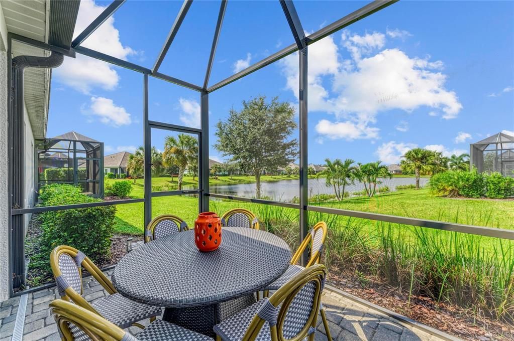 For Sale: $429,000 (2 beds, 2 baths, 1632 Square Feet)