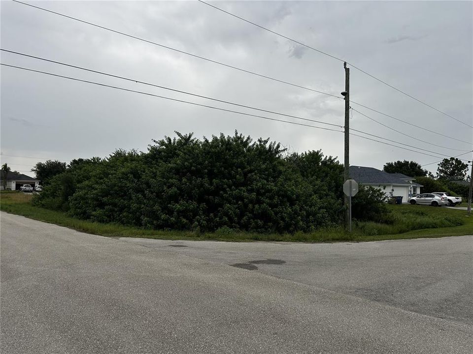 For Sale: $26,000 (0.28 acres)