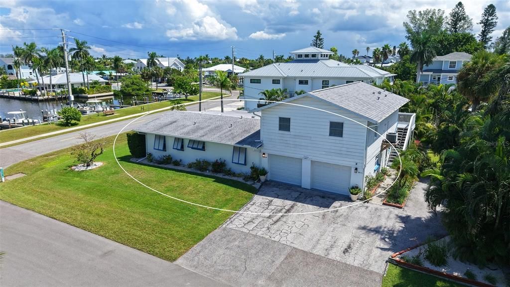 En Venta: $1,750,000 (4 camas, 0 baños, 2488 Pies cuadrados)