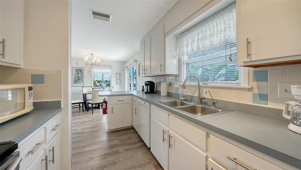 En Venta: $1,750,000 (4 camas, 0 baños, 2488 Pies cuadrados)