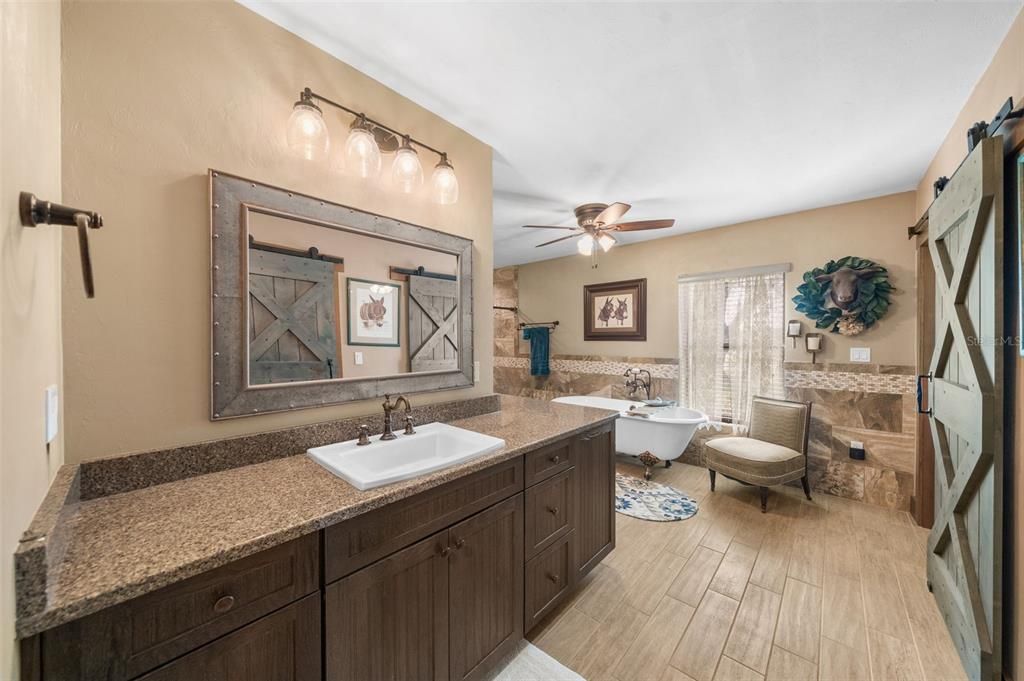 For Sale: $5,400,000 (4 beds, 5 baths, 3938 Square Feet)