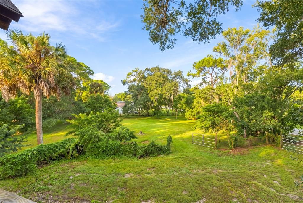 For Sale: $549,000 (5 beds, 2 baths, 2317 Square Feet)