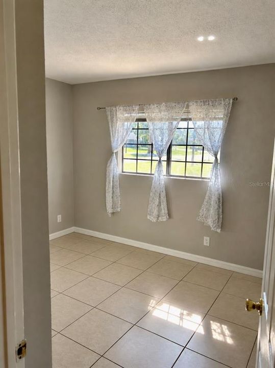 En Venta: $160,000 (2 camas, 1 baños, 957 Pies cuadrados)