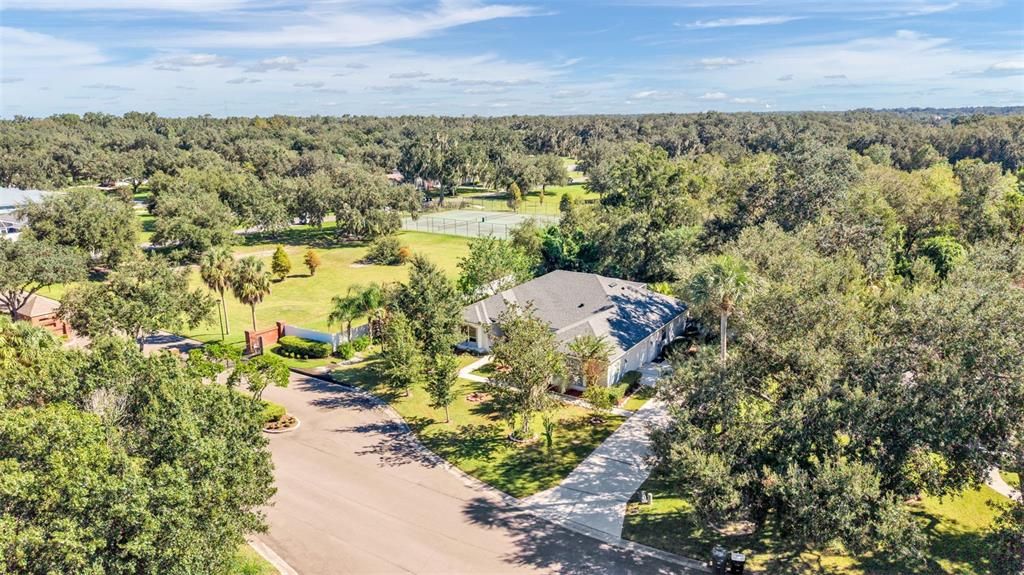 En Venta: $509,900 (4 camas, 2 baños, 2314 Pies cuadrados)