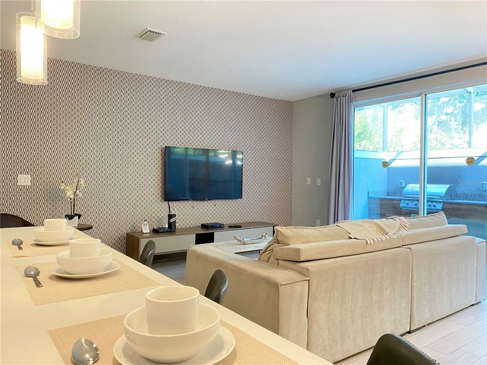 En Venta: $470,000 (4 camas, 3 baños, 1752 Pies cuadrados)