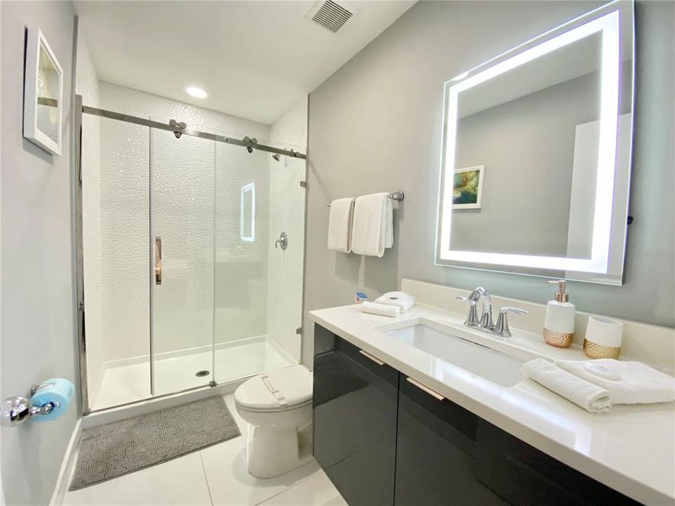 En Venta: $470,000 (4 camas, 3 baños, 1752 Pies cuadrados)