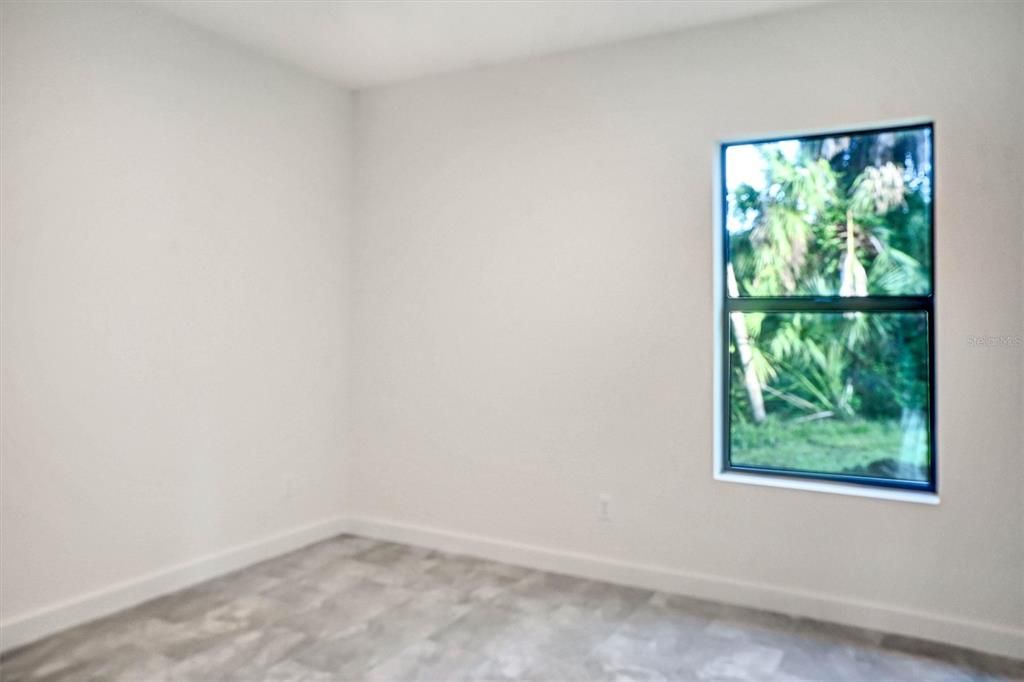 Active With Contract: $2,100 (3 beds, 2 baths, 1706 Square Feet)
