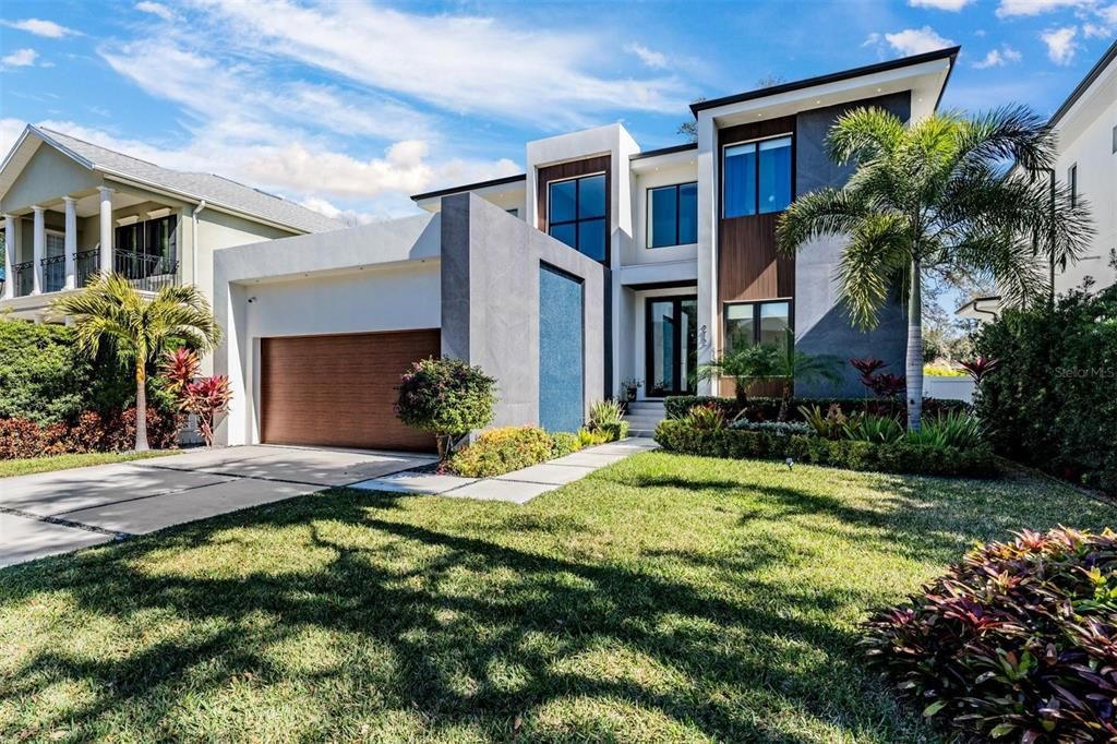 На продажу: $2,795,000 (4 спален, 4 ванн, 3942 Квадратных фут)