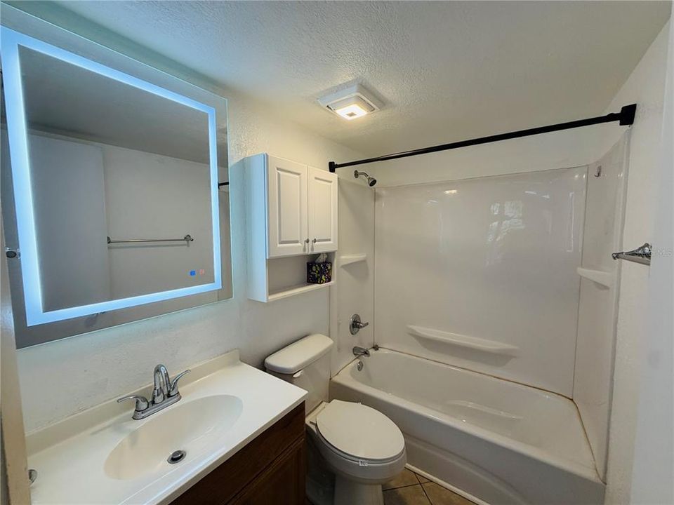 En Venta: $129,900 (2 camas, 2 baños, 1019 Pies cuadrados)
