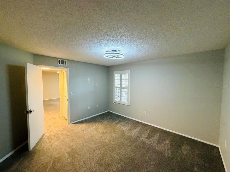 En Venta: $129,900 (2 camas, 2 baños, 1019 Pies cuadrados)