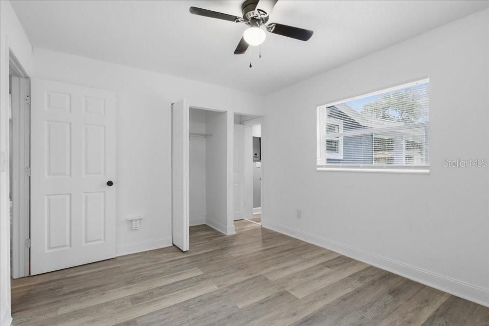 For Sale: $327,000 (3 beds, 2 baths, 1304 Square Feet)