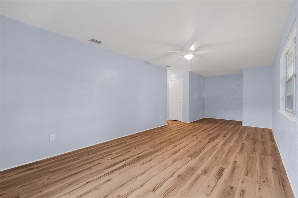 En Venta: $190,000 (2 camas, 2 baños, 1171 Pies cuadrados)