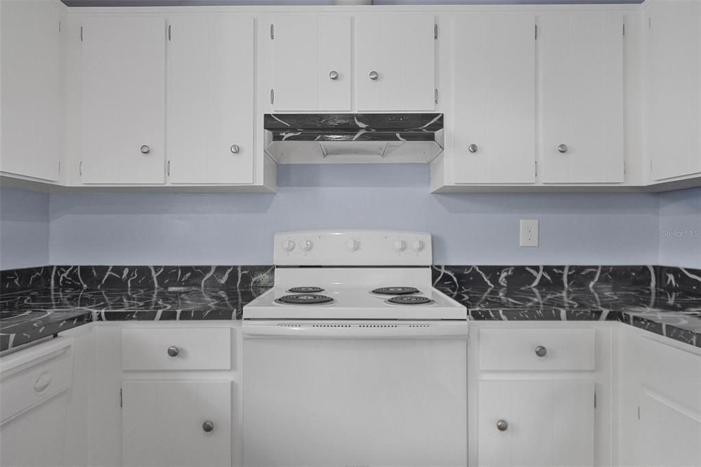 En Venta: $190,000 (2 camas, 2 baños, 1171 Pies cuadrados)