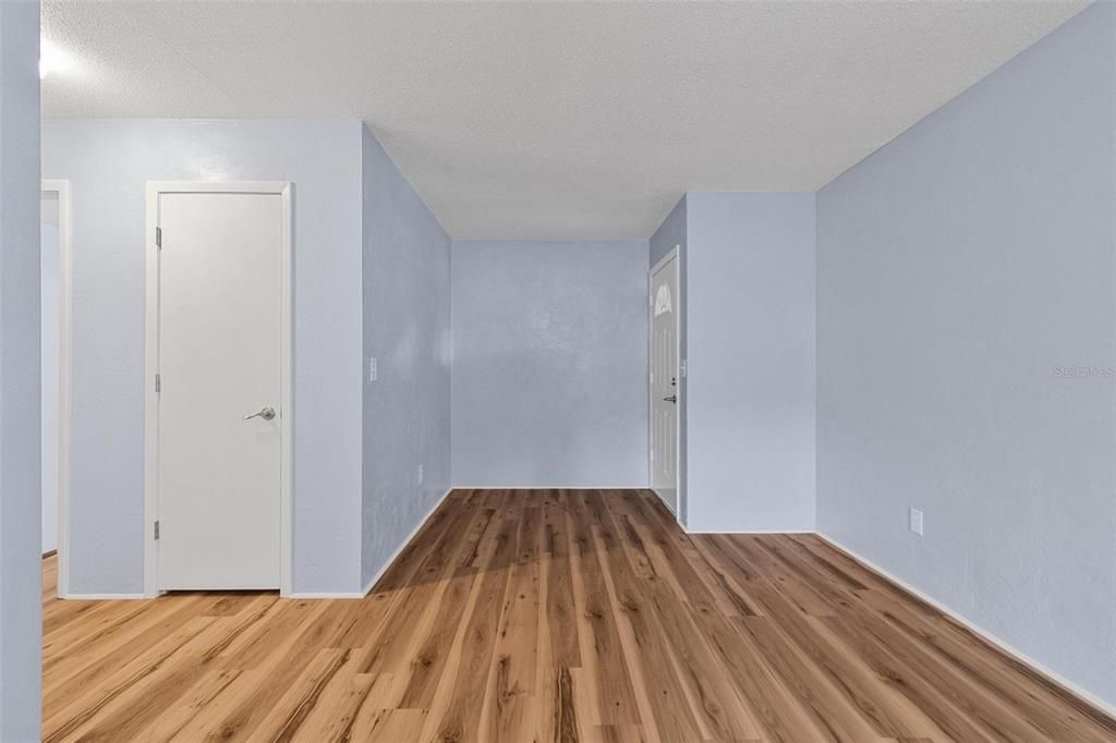 En Venta: $190,000 (2 camas, 2 baños, 1171 Pies cuadrados)
