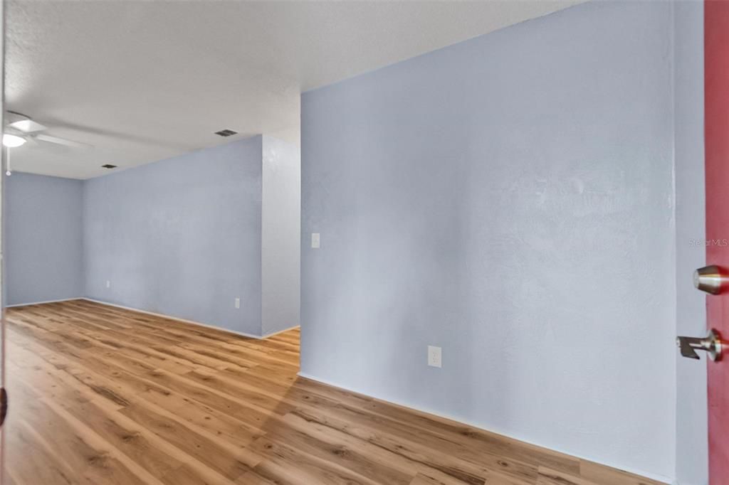 En Venta: $190,000 (2 camas, 2 baños, 1171 Pies cuadrados)