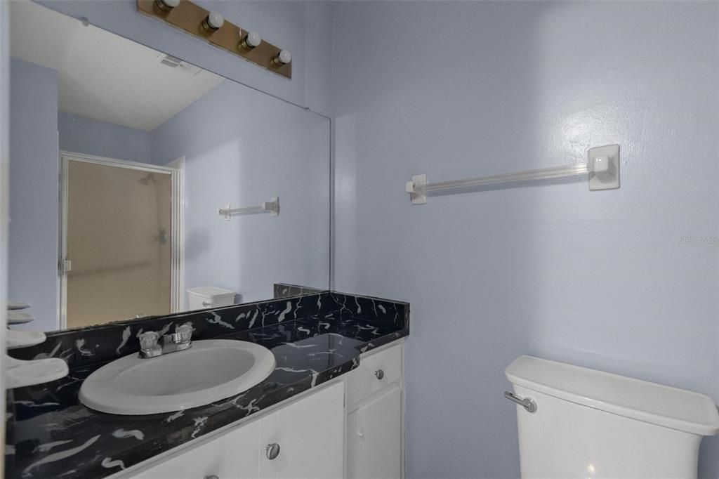En Venta: $190,000 (2 camas, 2 baños, 1171 Pies cuadrados)