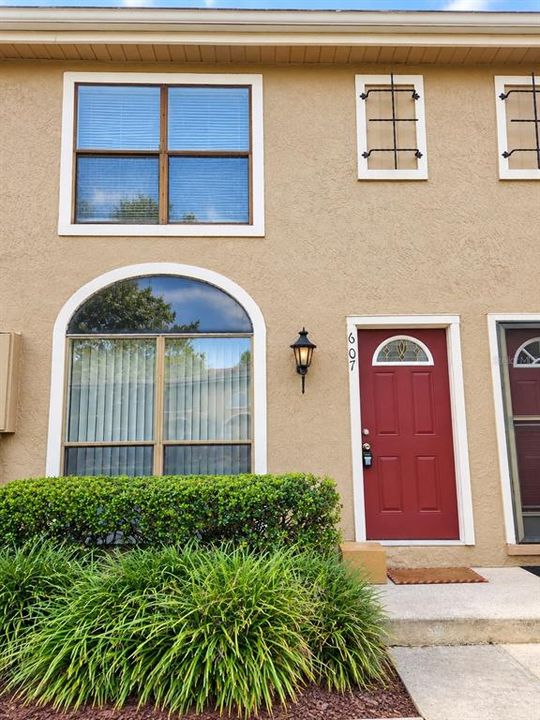 For Rent: $1,650 (2 beds, 2 baths, 1156 Square Feet)