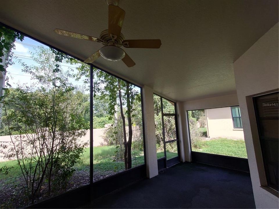 For Sale: $199,000 (3 beds, 2 baths, 2005 Square Feet)